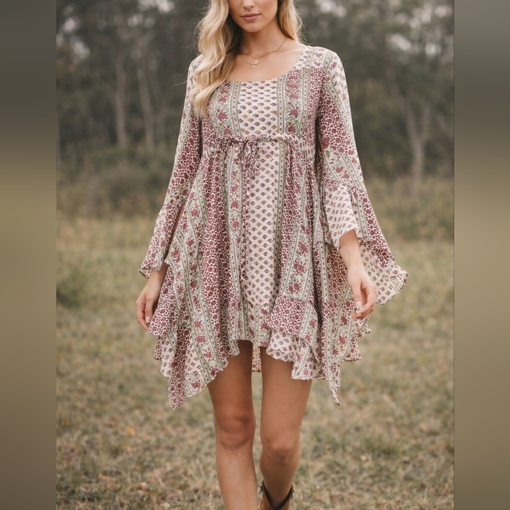 RAGA Boho Mixed Floral Print Babydoll Dress Bell Sleeve Prairiecore NWT Size Sm.